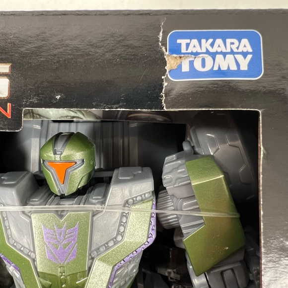 Transformers TRA GEN Studio Series DLX TF7 Outlaw